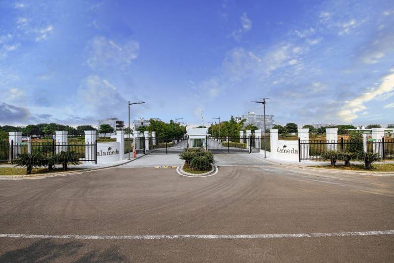 DLF Alameda Floors Exterior Photos