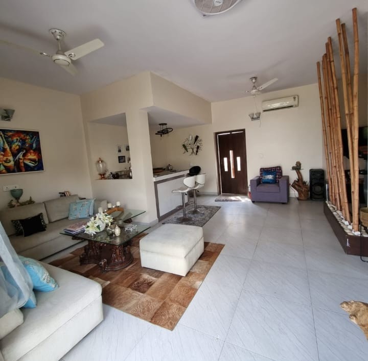 Duplex Villa - Malibu Towne Gurgaon Bedroom